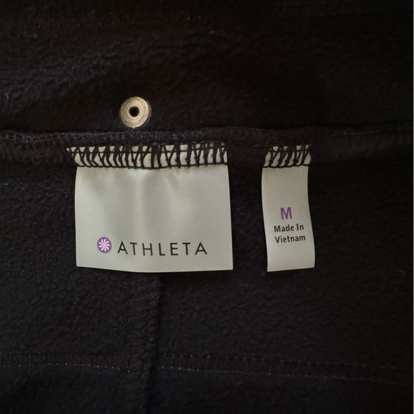 Athleta Black Snowslide Fleece Lined Cargo Skirt Size Medium - Picture 10 of 12